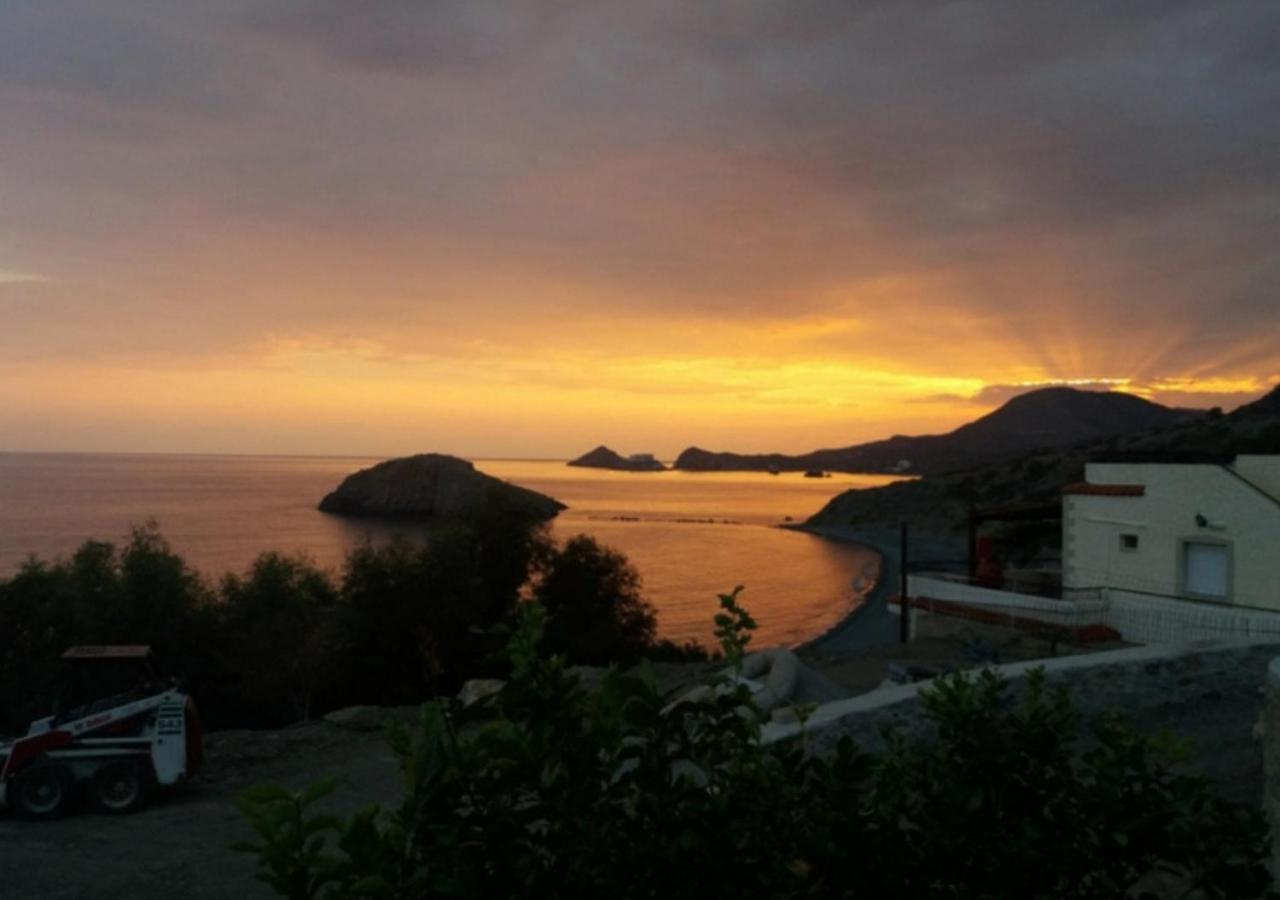 Porto Lassea Villa Калои Лименес Екстериор снимка